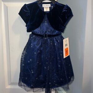Never worn girls 2T dress